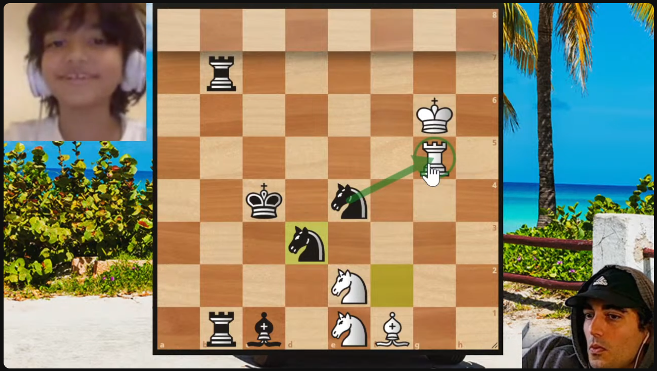 Online chess lesson screenshot with a beach background and a digital chessboard